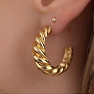 Mejuri Large Croissant Dome Vermeil Hoops